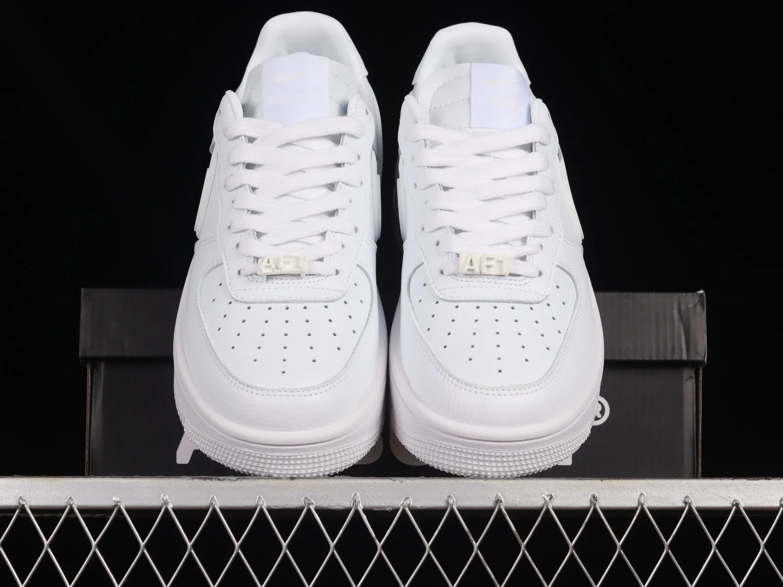 AMBUSH x Nike Air Force 1 07 Low Phantom White DD8959-100