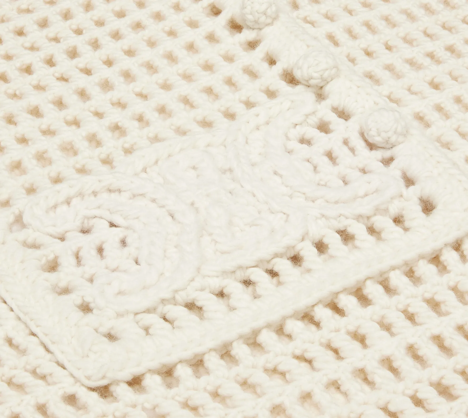 CELINE  |triomphe baja in crocheted wool