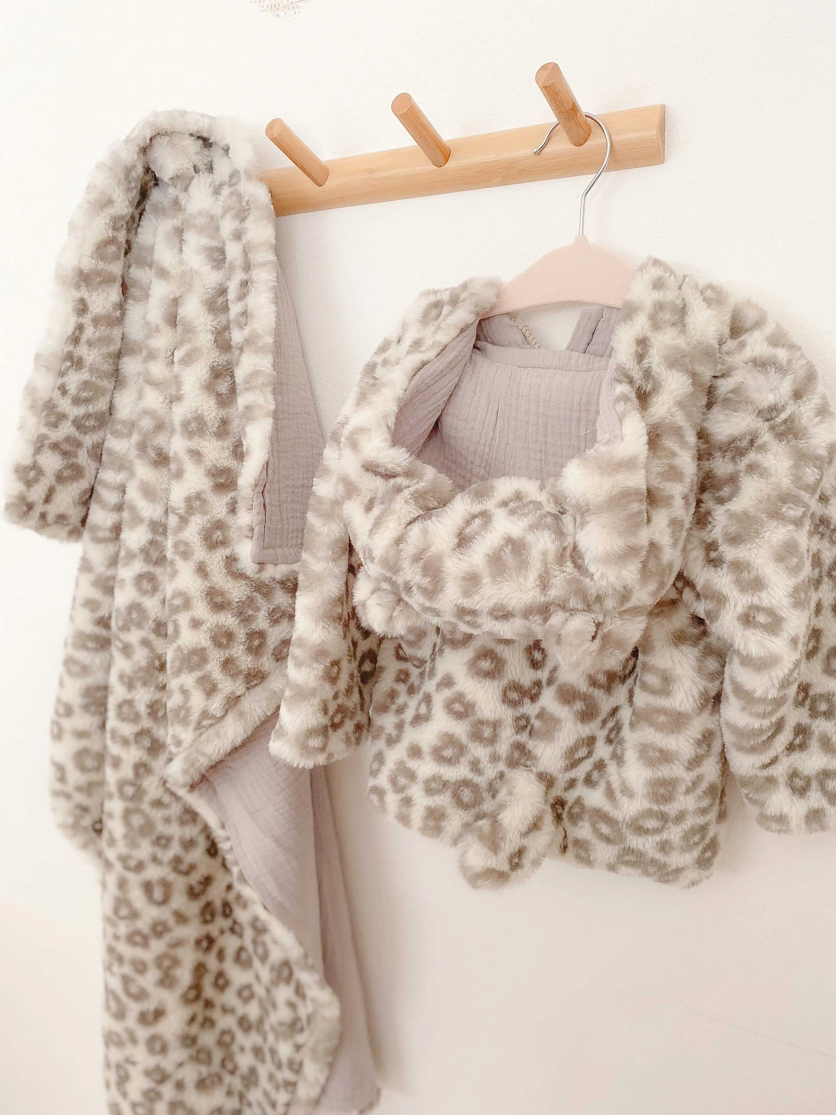 Charmante Faux Fur Baby Blanket | Leopard