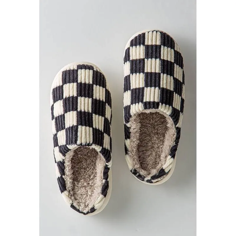 Cozy Checkered Fuzzy Slipper-Black