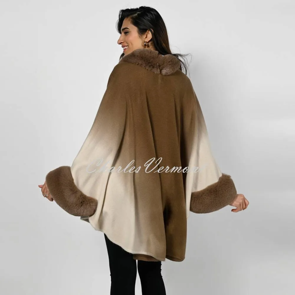 Frank Lyman Cape - Style 223445U