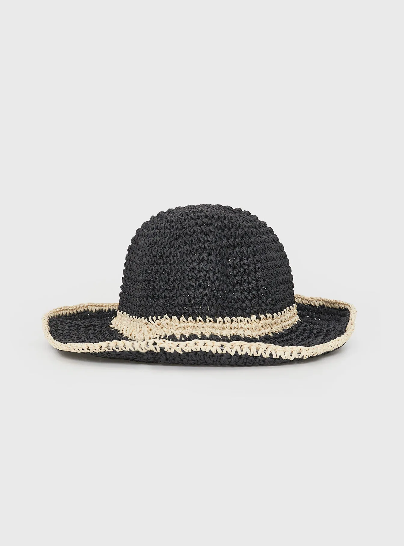 Mareena Hat Black / White