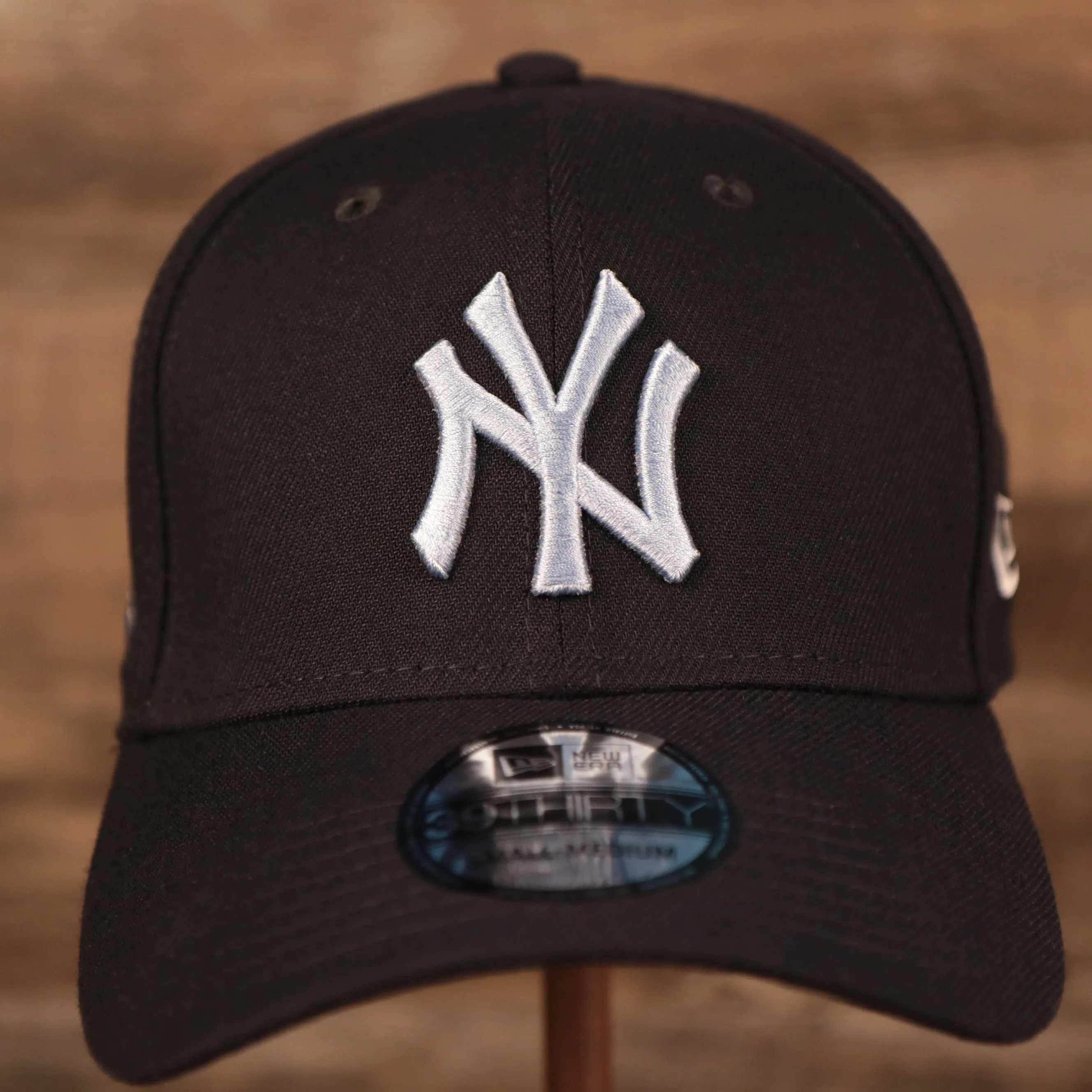 New York Yankees 2021 Fathers Day 39thirty On Field Flexfit Hat | Yankees Navy Blue 3930 2021 Fathers Day Hat