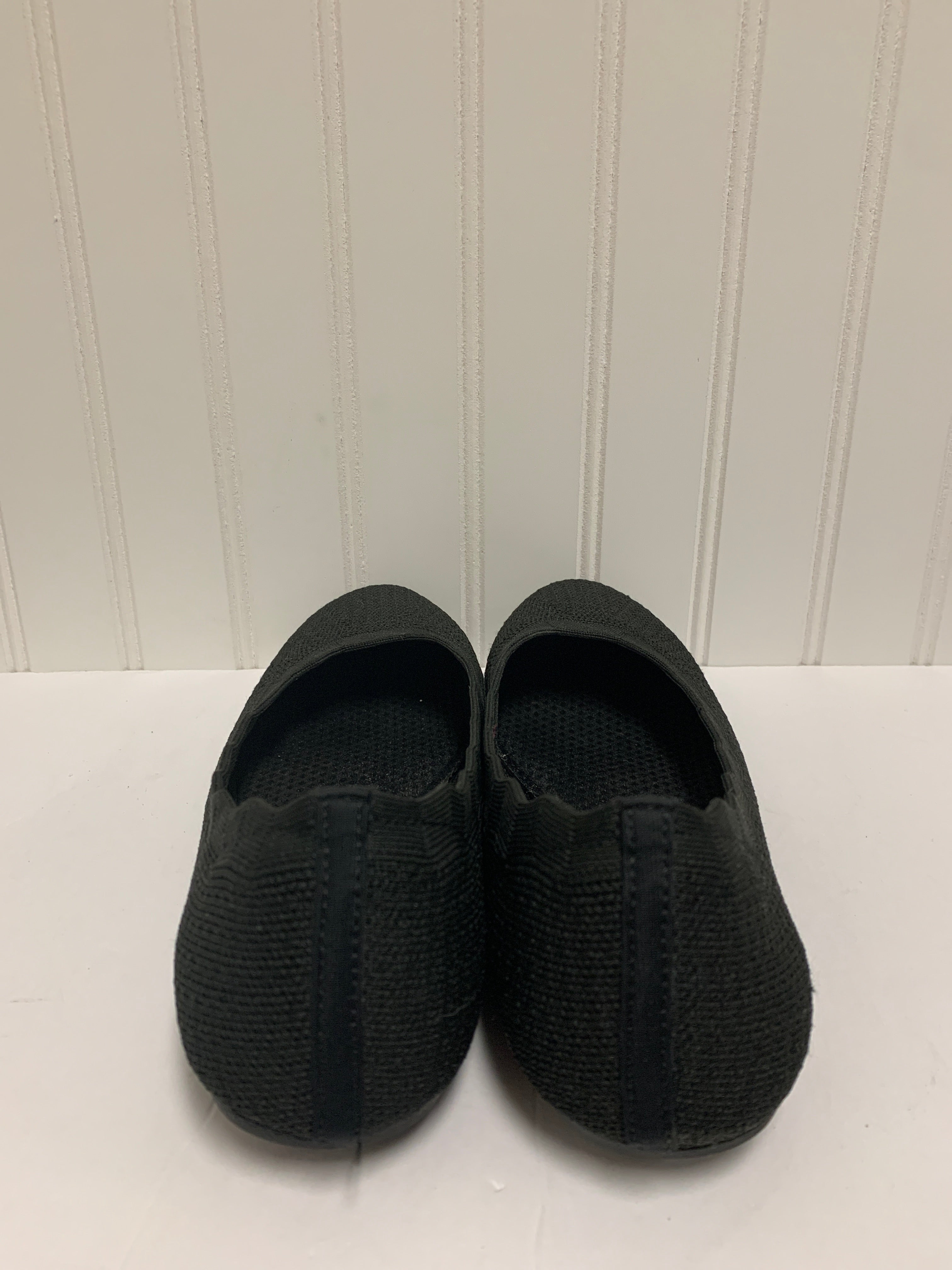 Shoes Flats By Skechers  Size: 8.5